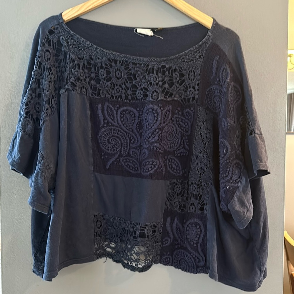 Anthropologie - Akamai + Kin Top
